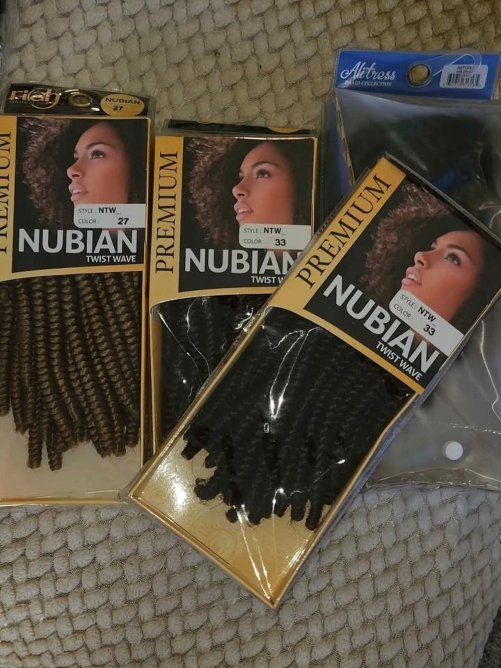 Nubian Skin Twist Wave Synthetic Hair Extensions - Black & Brown